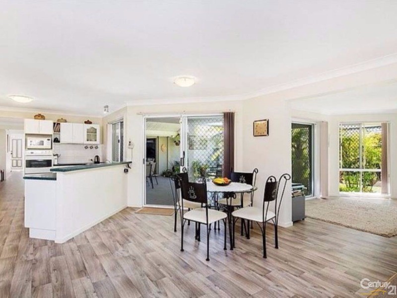 18 Cooloola Place, Twin Waters QLD 4564