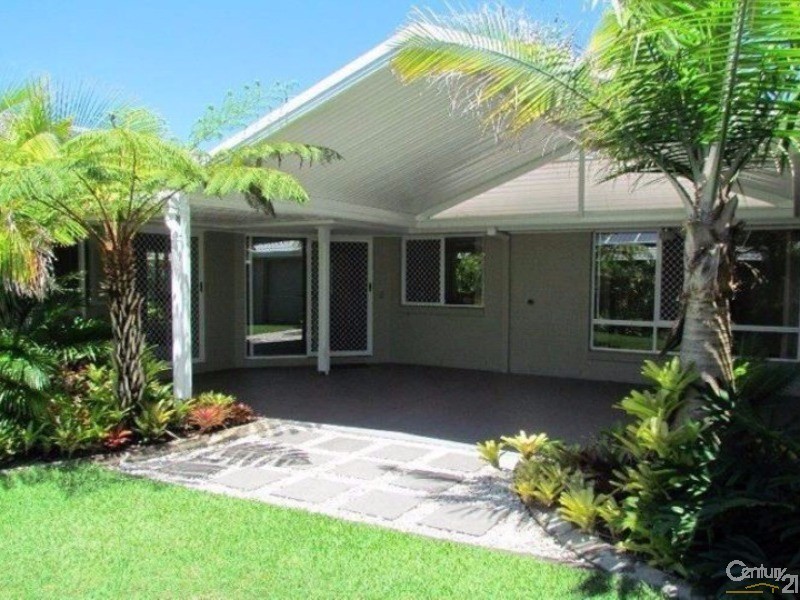 18 Cooloola Place, Twin Waters QLD 4564