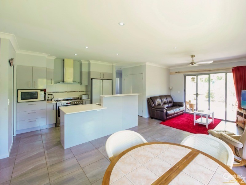 41 Retreat Crescent, Yandina QLD 4561