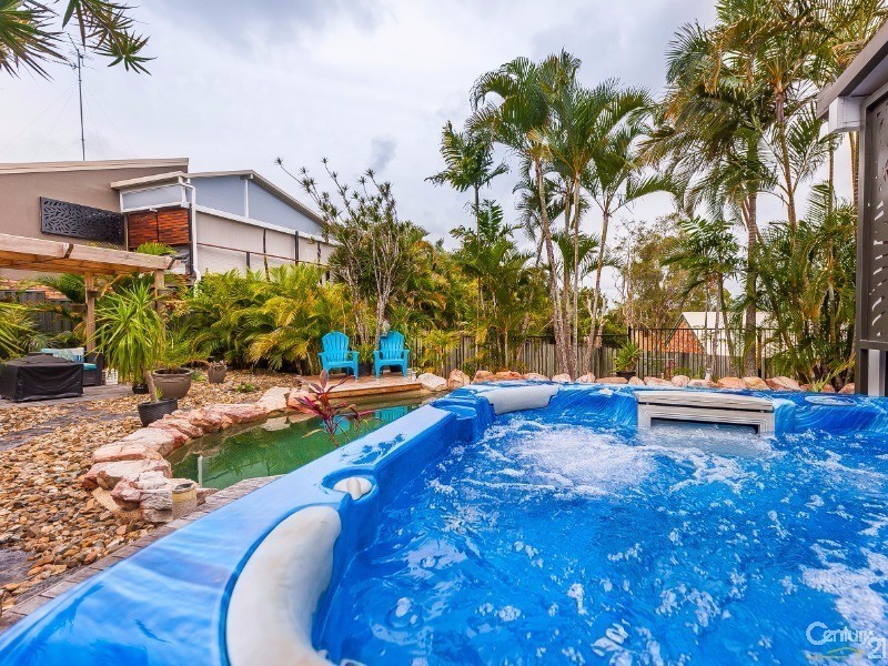 13 Camden Way, Maroochydore QLD 4558