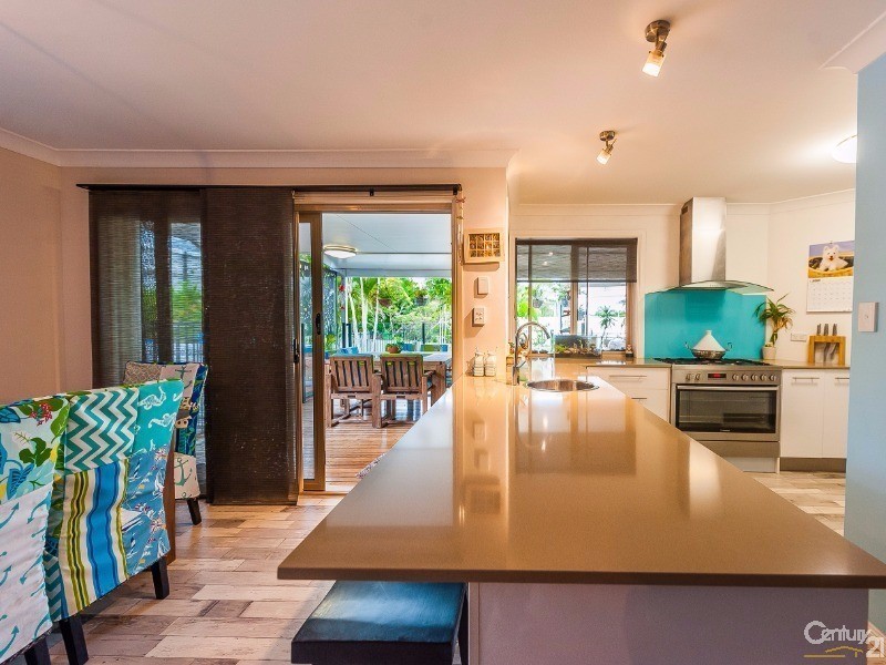 13 Camden Way, Maroochydore QLD 4558