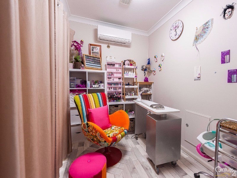 13 Camden Way, Maroochydore QLD 4558