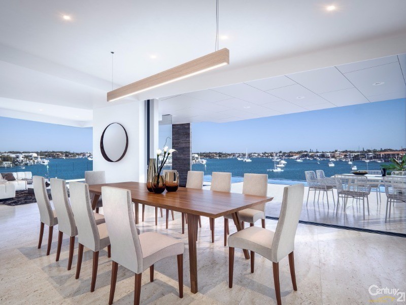 63 River Esplanade, Mooloolaba QLD 4557