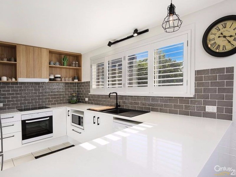 3/11 Alice Street, Alexandra Headland QLD 4572