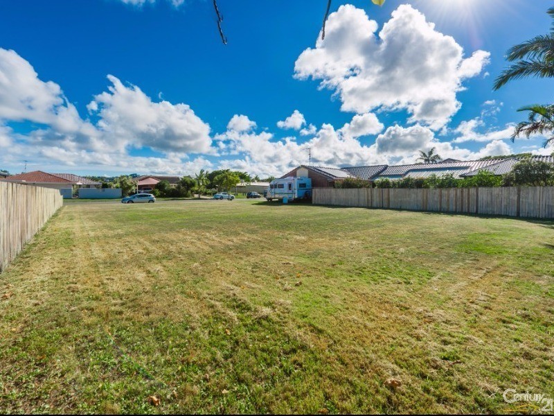 5 Maroochy Waters Drive, Maroochydore QLD 4558