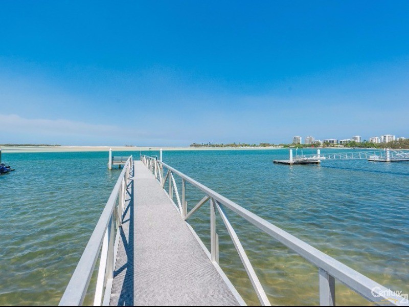 3/32 Duporth Avenue, Maroochydore QLD 4558