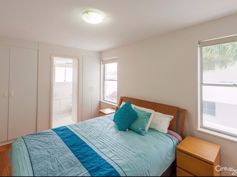 3/32 Duporth Avenue, Maroochydore QLD 4558