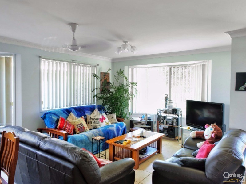 19 Arwen Street, Maroochydore QLD 4558