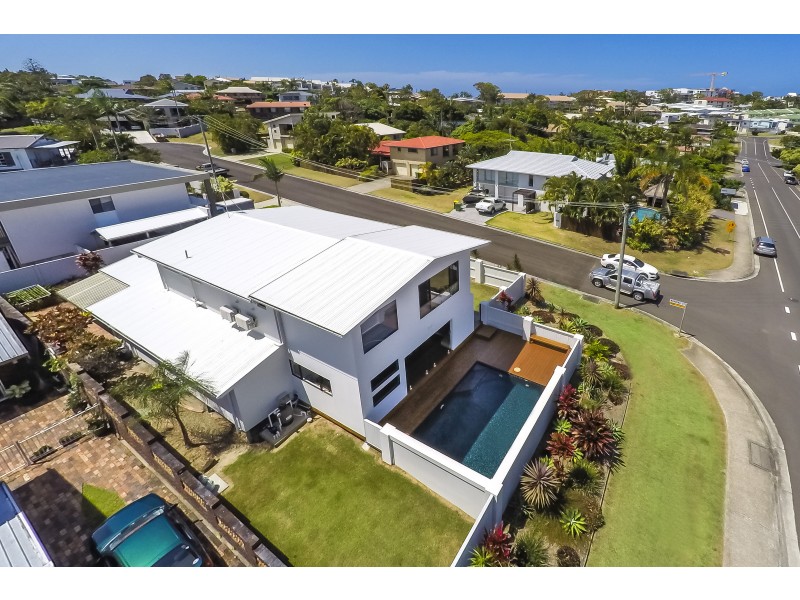 1 Warrina Court, Mooloolaba QLD 4557