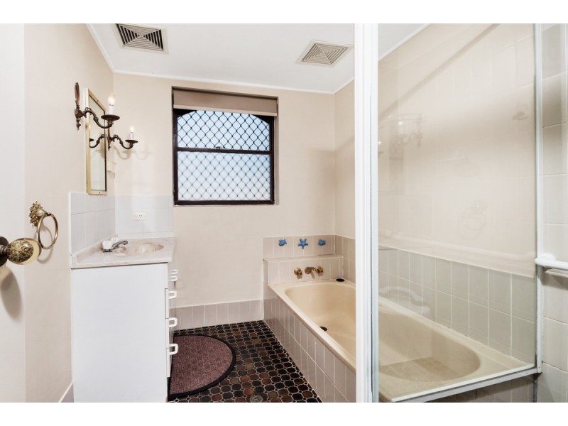 4/44 Alexandra Parade, Maroochydore QLD 4558