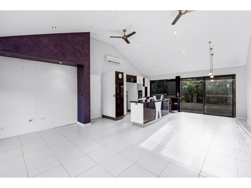 6 Bennelong Court, Kuluin QLD 4558