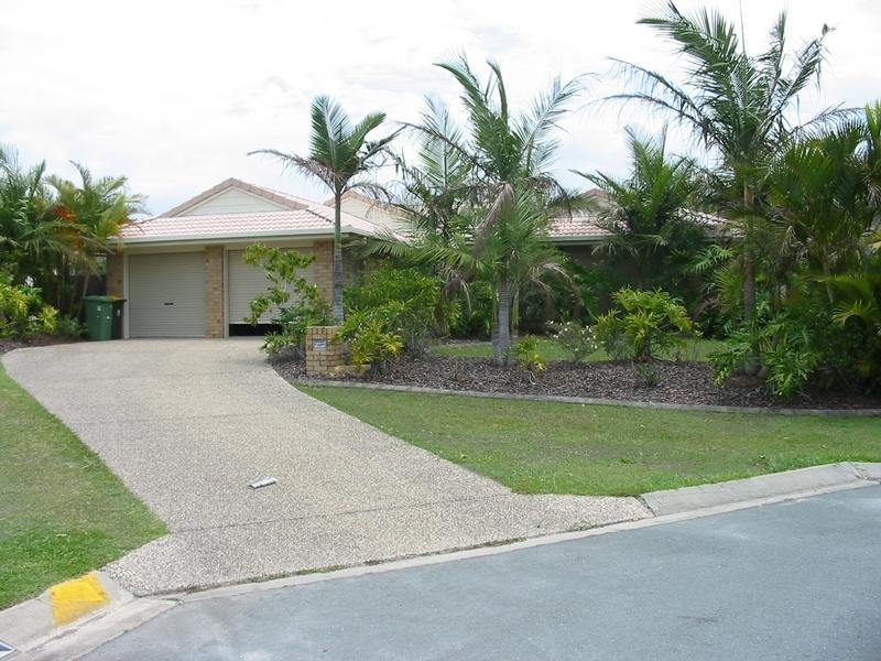 12 Japonica Court, Mountain Creek QLD 4557