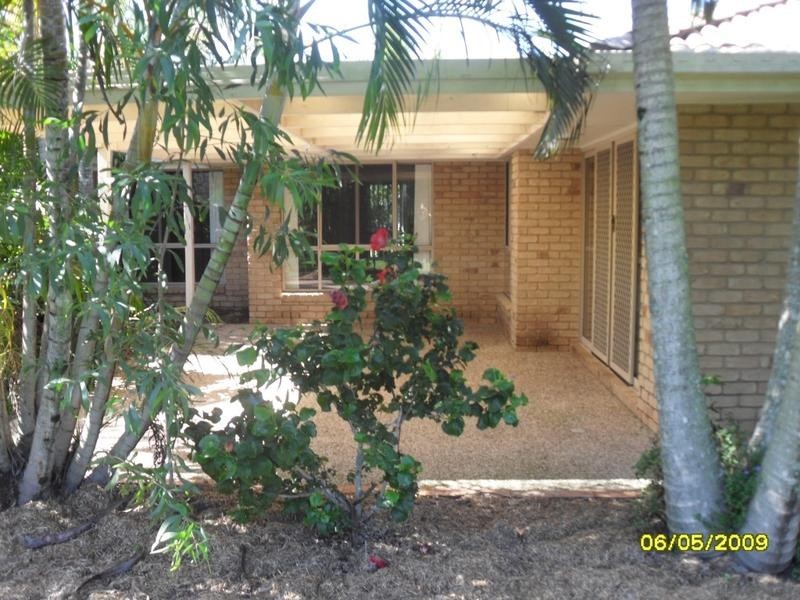 12 Japonica Court, Mountain Creek QLD 4557