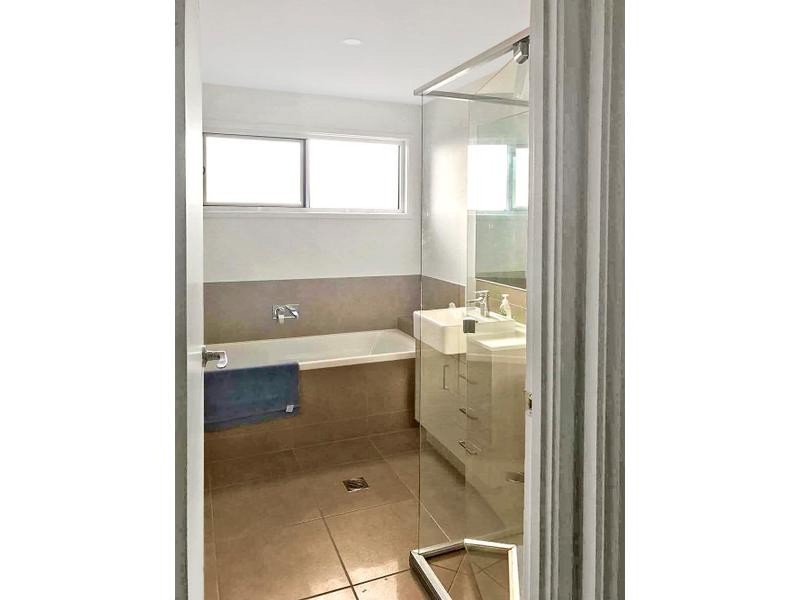 18 Splendour Place, Birtinya QLD 4575