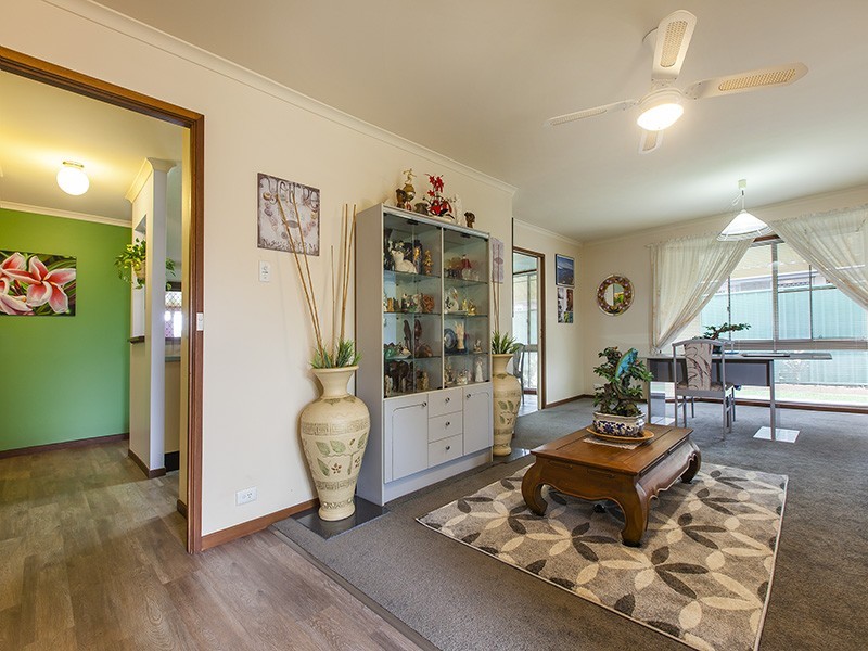 32 Amarina Avenue, Mooloolaba QLD 4557