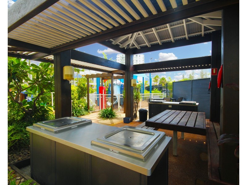 242/180 Alexandra Parade, Alexandra Headland QLD 4572