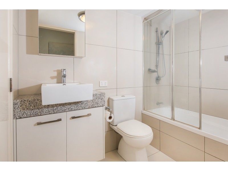 21/40 Primary School Court, Maroochydore QLD 4558