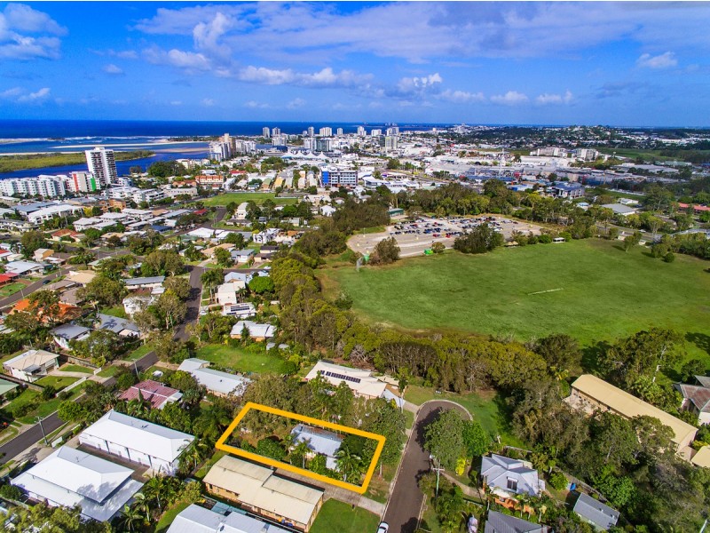 11 Kenewin Avenue, Maroochydore QLD 4558