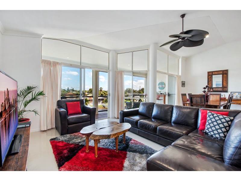 6/6 Broadmeadows Road, Maroochydore QLD 4558