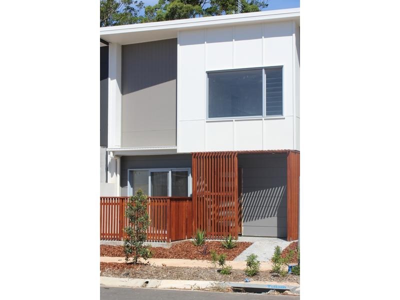 15 Tinnanbar Terrace, Maroochydore QLD 4558