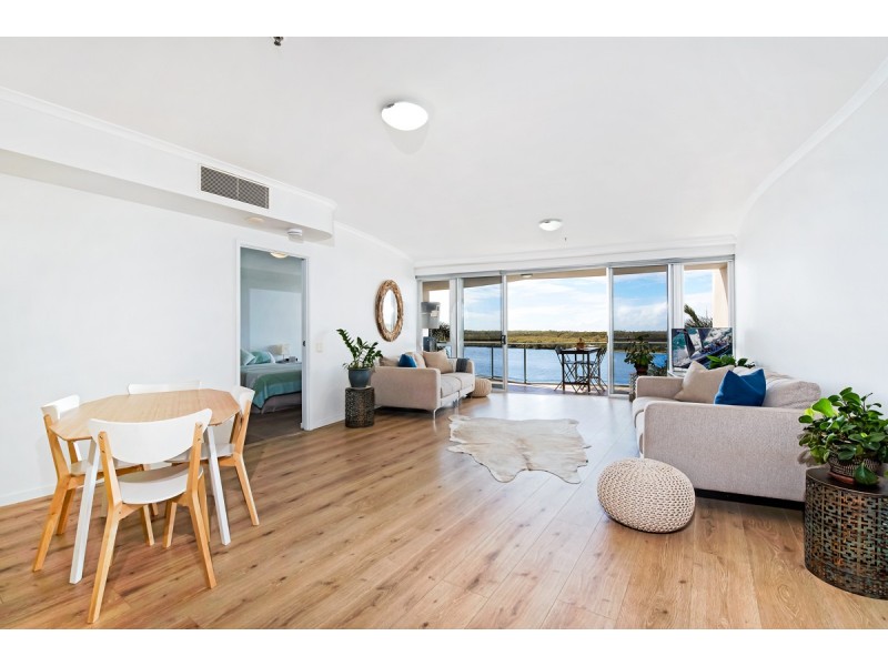 205/6 Wharf Street, Maroochydore QLD 4558