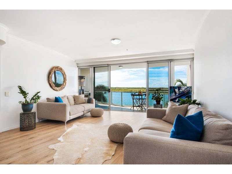 205/6 Wharf Street, Maroochydore QLD 4558