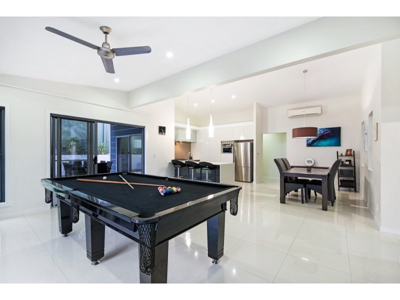 31 Galah Place, Mountain Creek QLD 4557