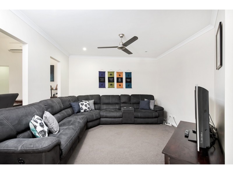 31 Galah Place, Mountain Creek QLD 4557