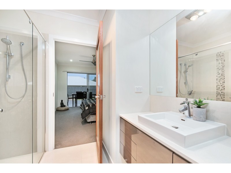 31 Galah Place, Mountain Creek QLD 4557