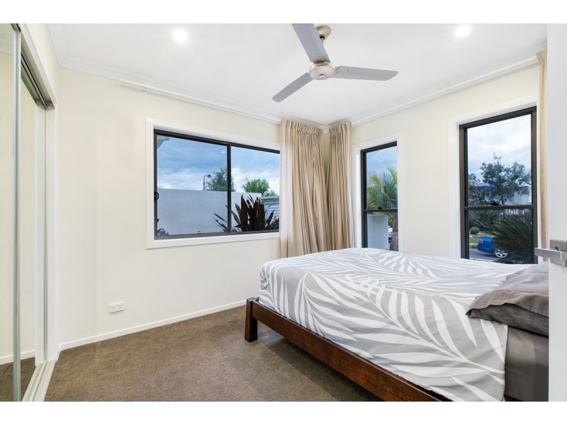 31 Galah Place, Mountain Creek QLD 4557