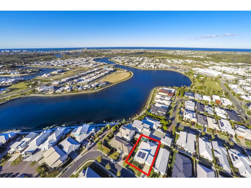 31 Mackerel Street, Mountain Creek QLD 4557