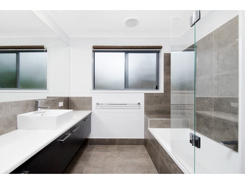 1/31 Orlando Crescent, Kuluin QLD 4558