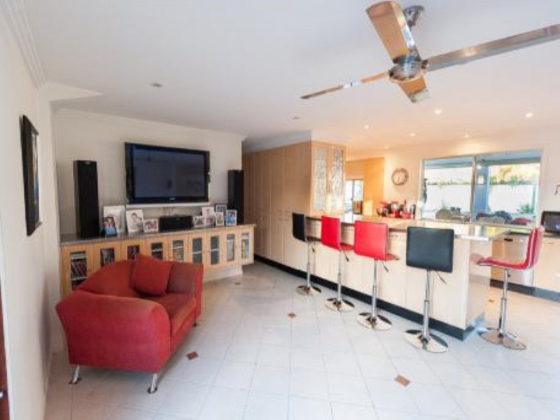 23 Buna Street, Maroochydore QLD 4558