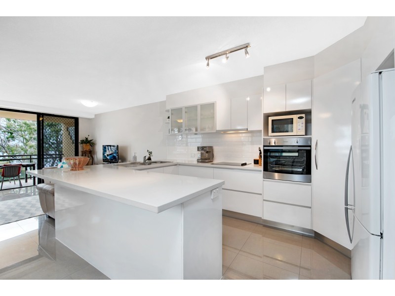 7/24 Picnic Point Esplanade, Maroochydore QLD 4558