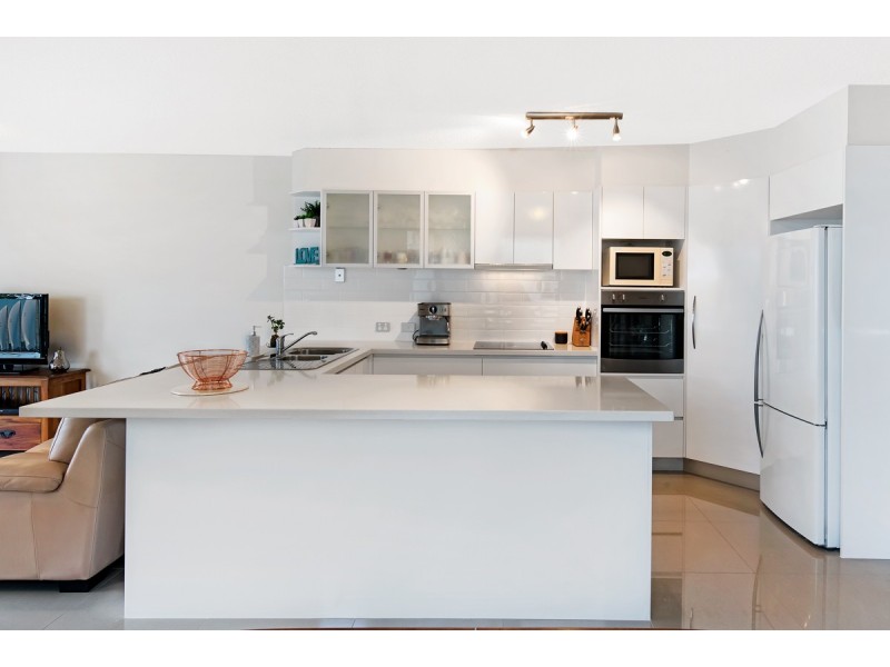 7/24 Picnic Point Esplanade, Maroochydore QLD 4558