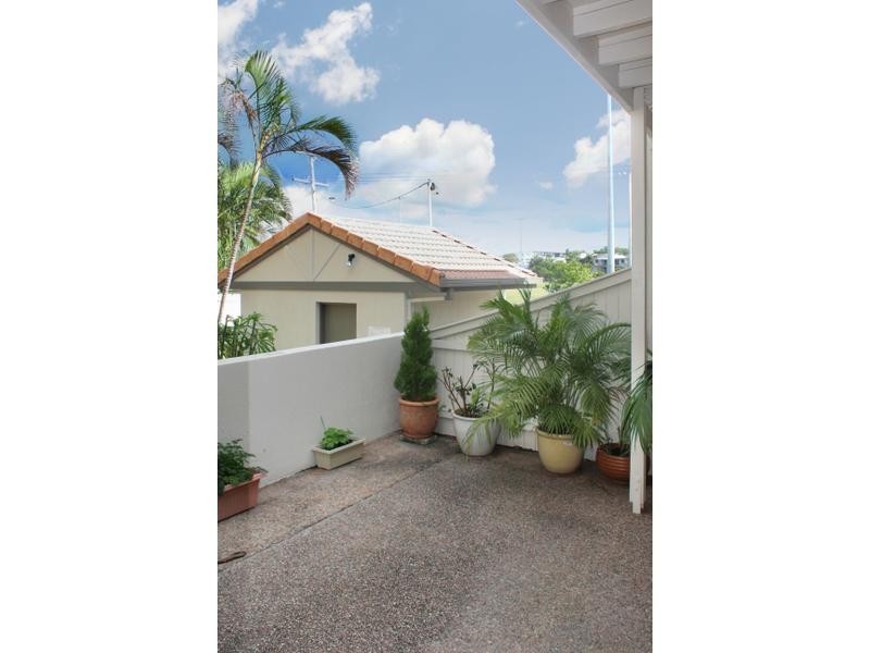 14/15 Fifth Avenue, Maroochydore QLD 4558