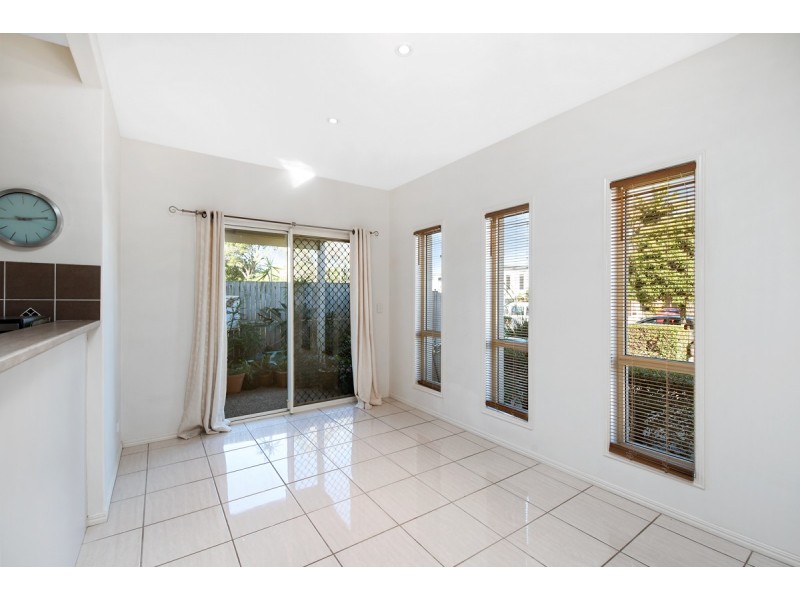 1/30 Ridge Road, Maroochydore QLD 4558