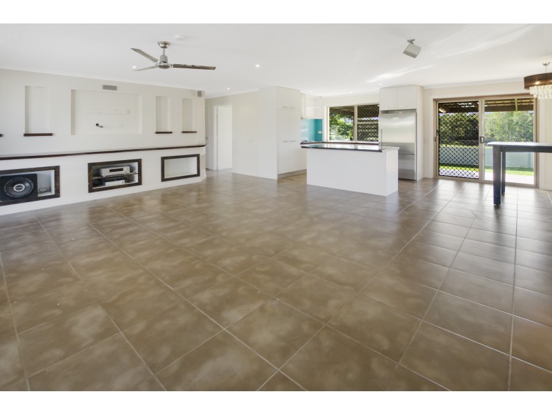 5 Medindie Court, Bli Bli QLD 4560