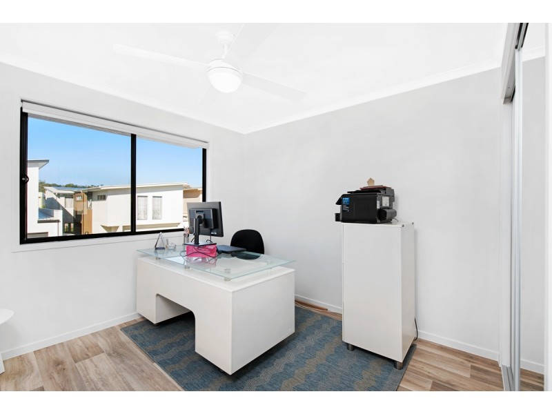 18 Almaden Lane, Maroochydore QLD 4558