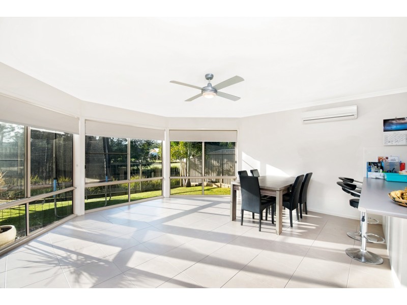 28 Maddock Avenue, Mooloolah Valley QLD 4553