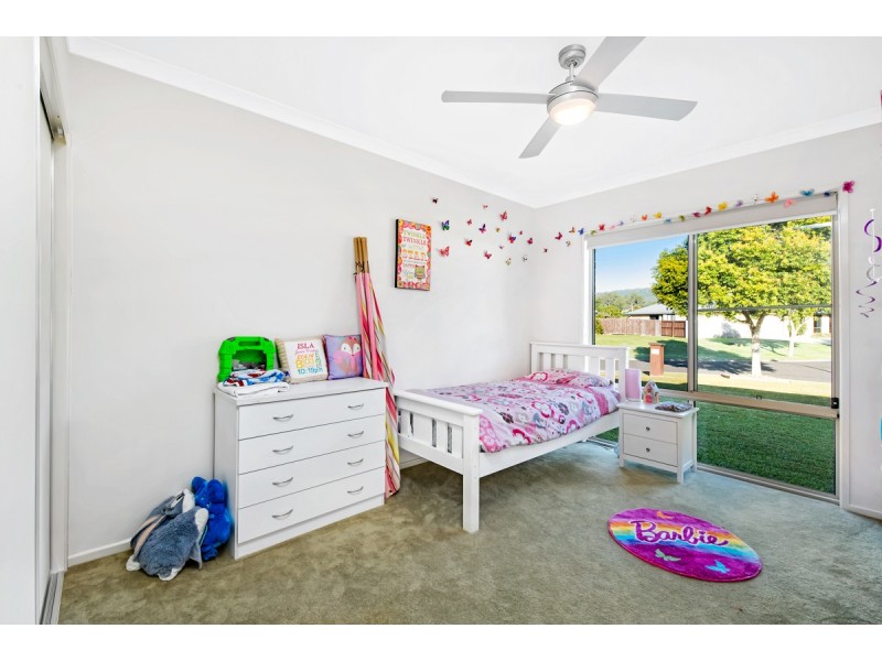 28 Maddock Avenue, Mooloolah Valley QLD 4553