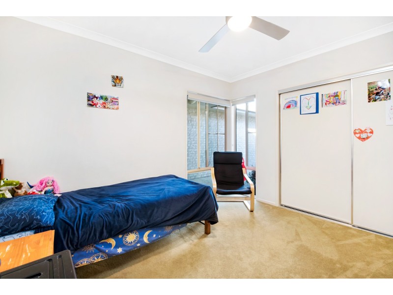 28 Maddock Avenue, Mooloolah Valley QLD 4553
