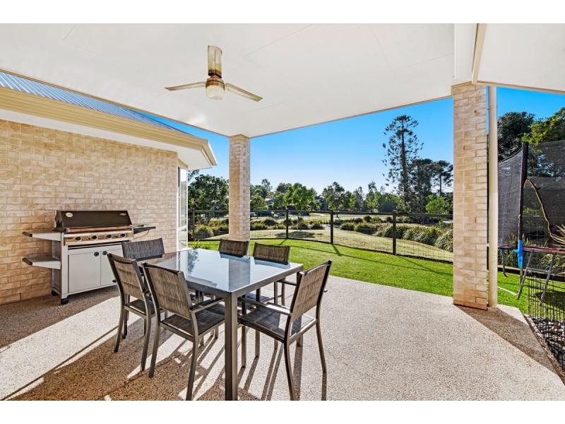 28 Maddock Avenue, Mooloolah Valley QLD 4553