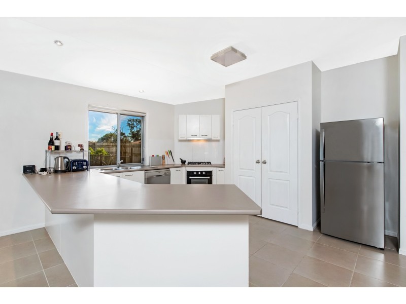 15 Kingsley Court, Little Mountain QLD 4551