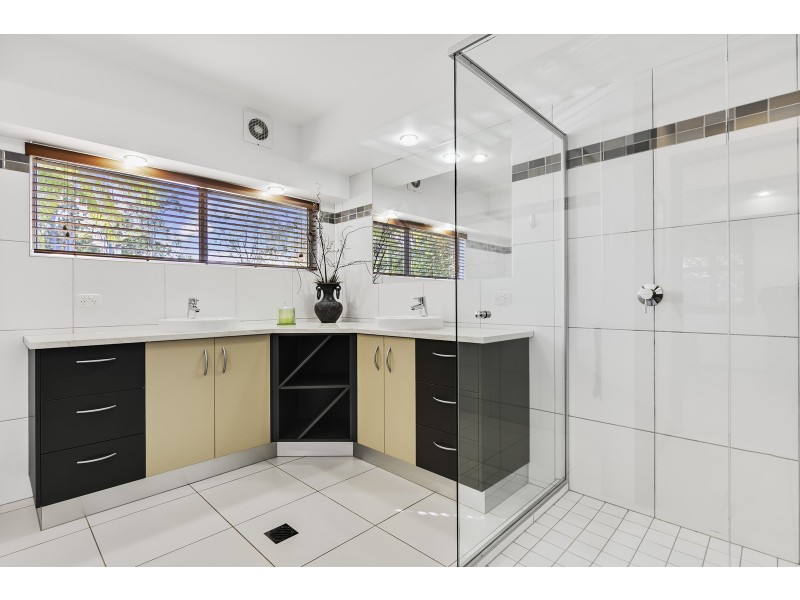 25 Booral Street, Buderim QLD 4556