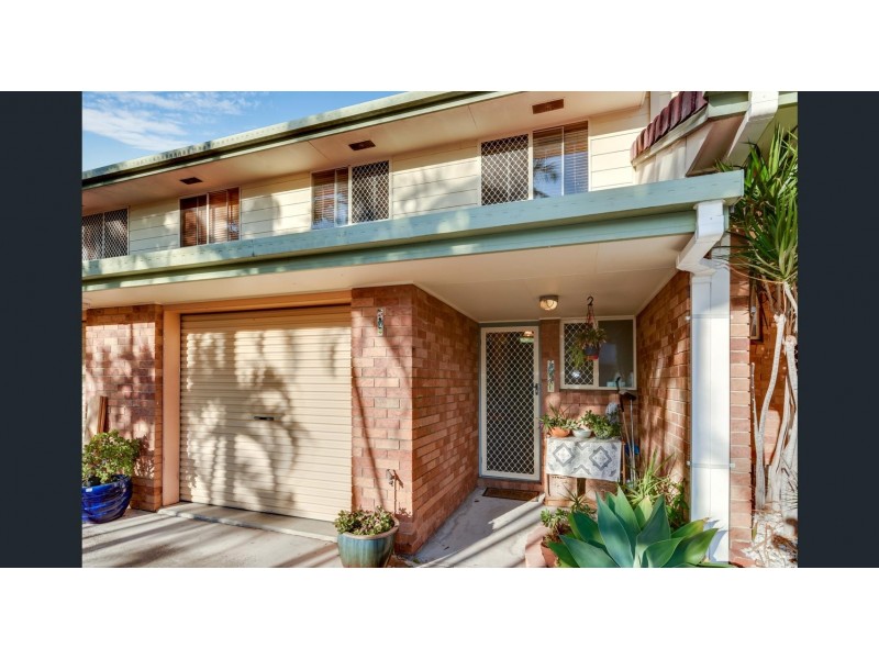 2/18 Blanck Street, Maroochydore QLD 4558