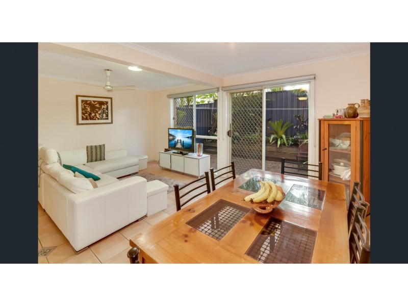 2/18 Blanck Street, Maroochydore QLD 4558