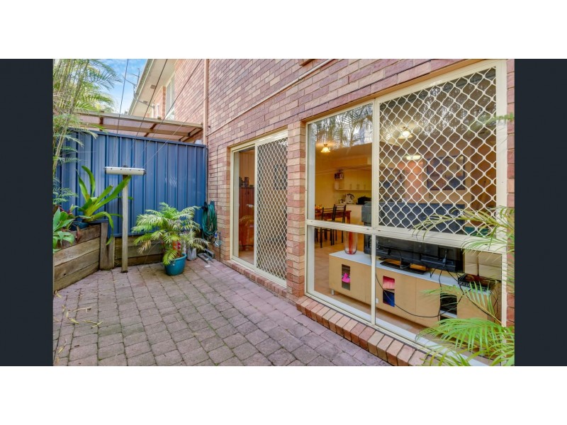 2/18 Blanck Street, Maroochydore QLD 4558