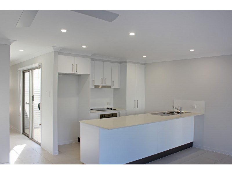 154 Sunshine Cove Way, Maroochydore QLD 4558
