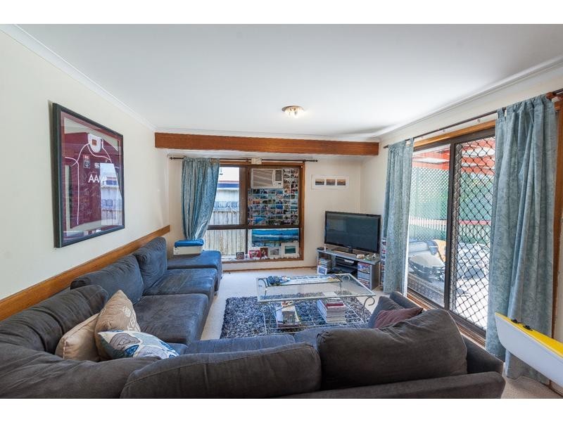 1/1 Werona Street, Buddina QLD 4575